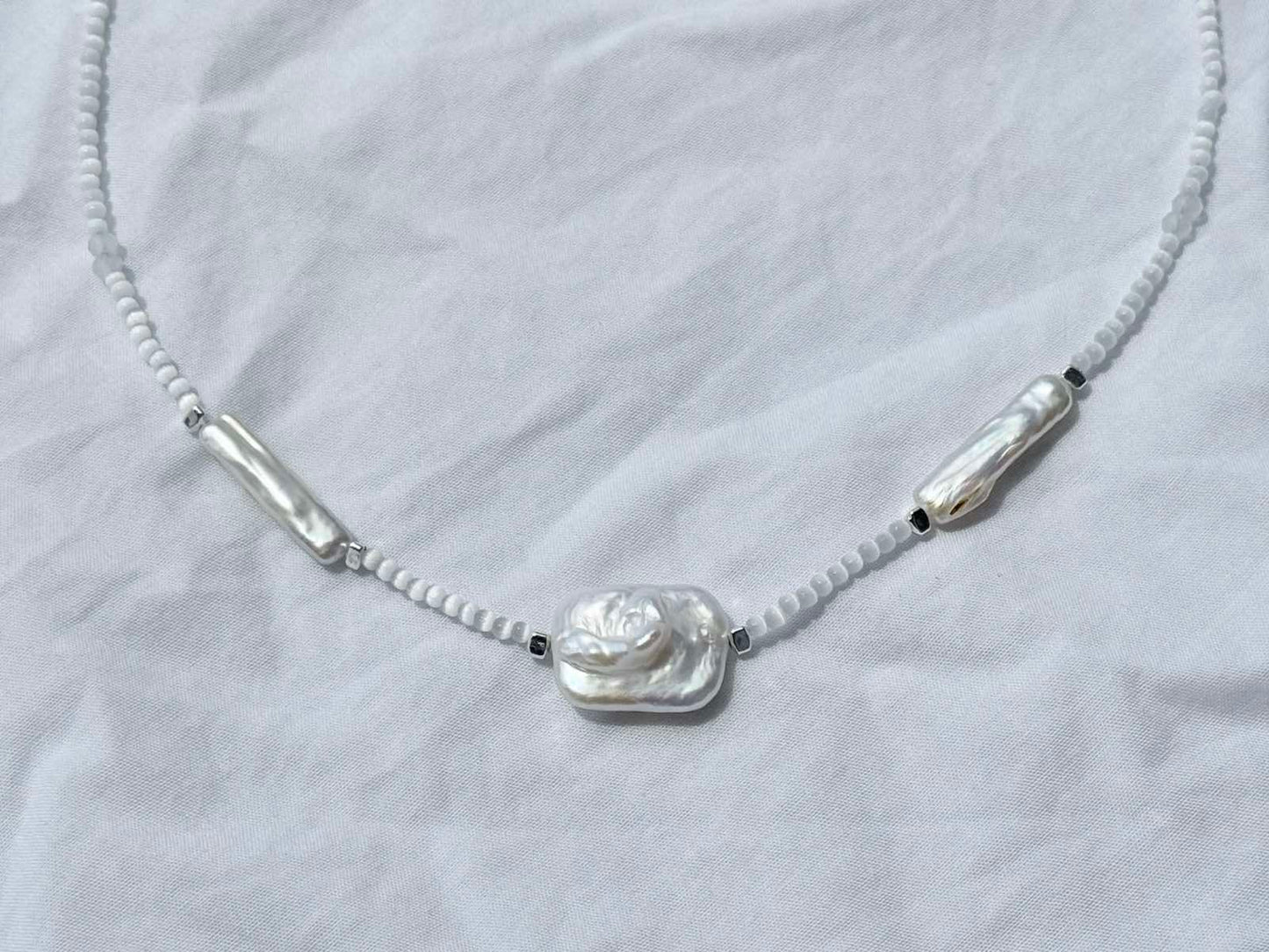 Колие с перли